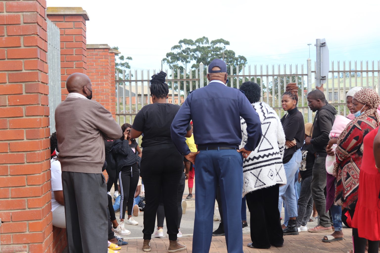 Protestors frustrated with SAPS inaction