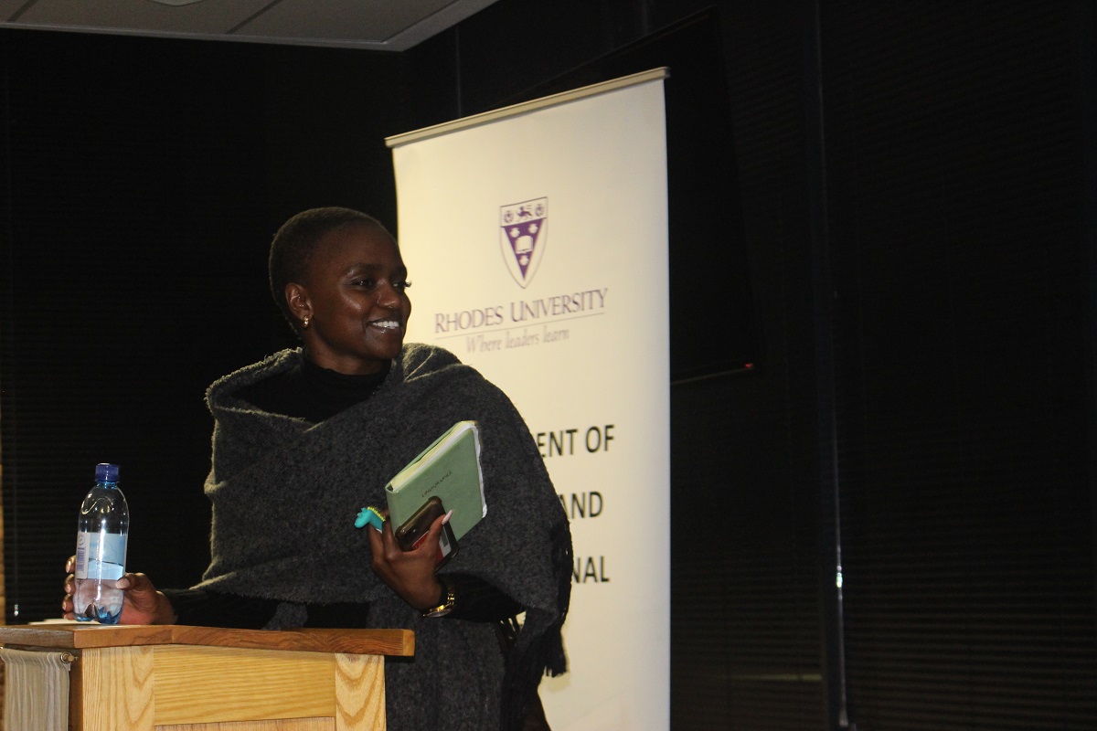 Ms. Lindokuhle Gama facilitating the discussion on whiteness studies at Amazwi Museum of Literature