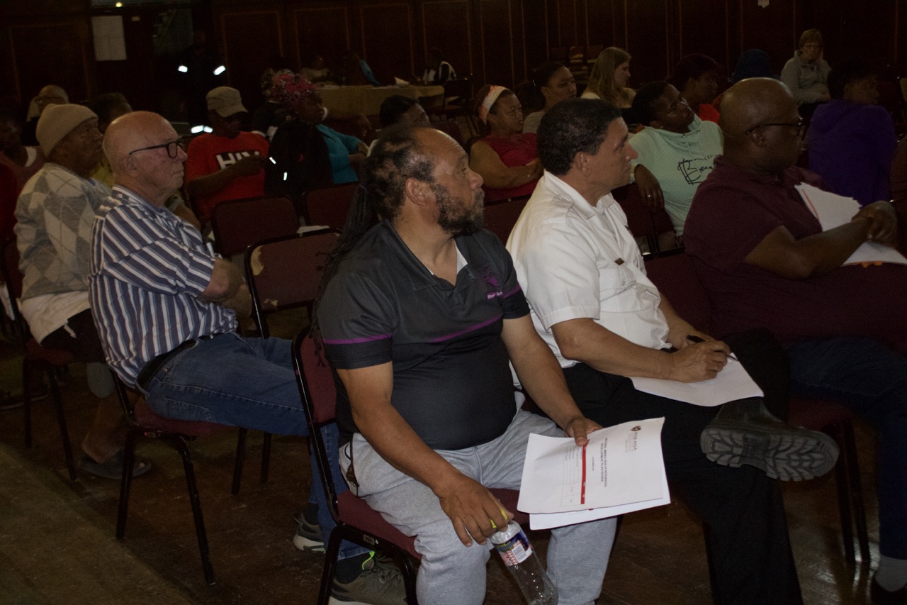 Some members of the community who attended the mayoral imbizo at the City Hall on Thursday, expressed disappointment at the state of affairs in their municipality and Makhanda Photo: Luvuyo Mjekula 