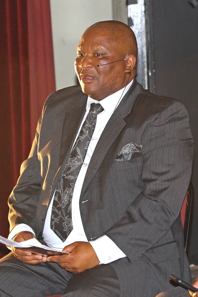 Mpuma Kapa presenter, Percy Lamani, hosted the panel