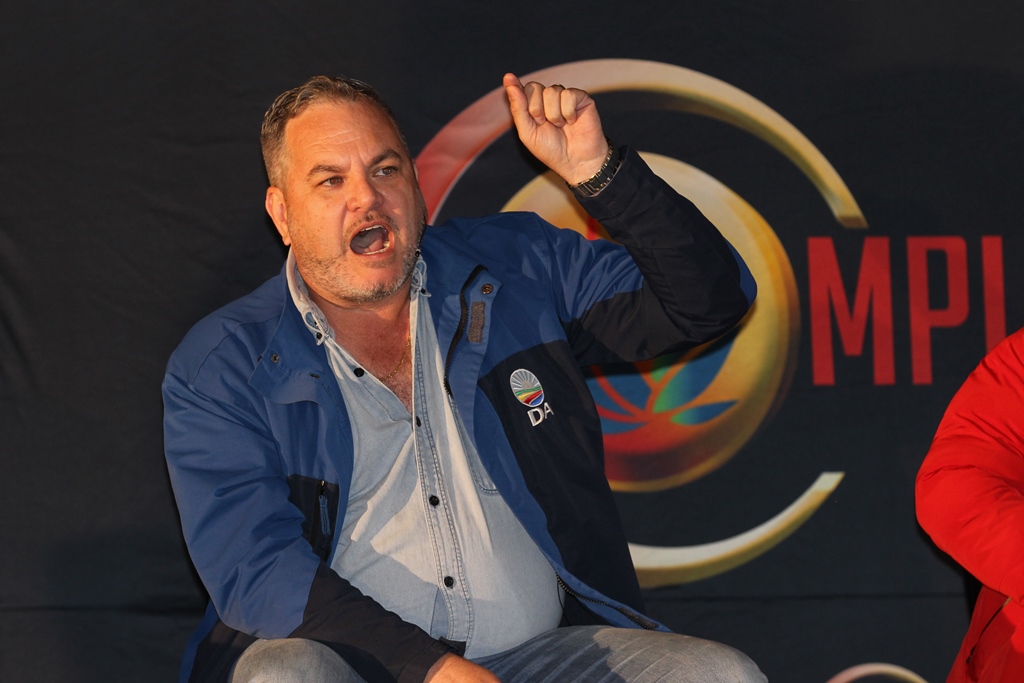 Kevin Mileham, the DA’s constituency leader and shadow minister of mineral resources and energy, emphasises a point during the election debate last Sunday evening. Photo: Steven Lang