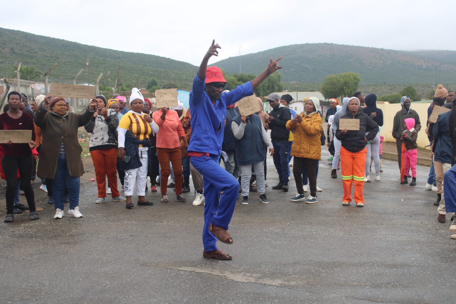 Alicedale residents demonstrated near the local Hendrik Kanise Combined School recently, demanding progress on a R50m project to rebuild the school. Photo: Luvuyo Mjekula