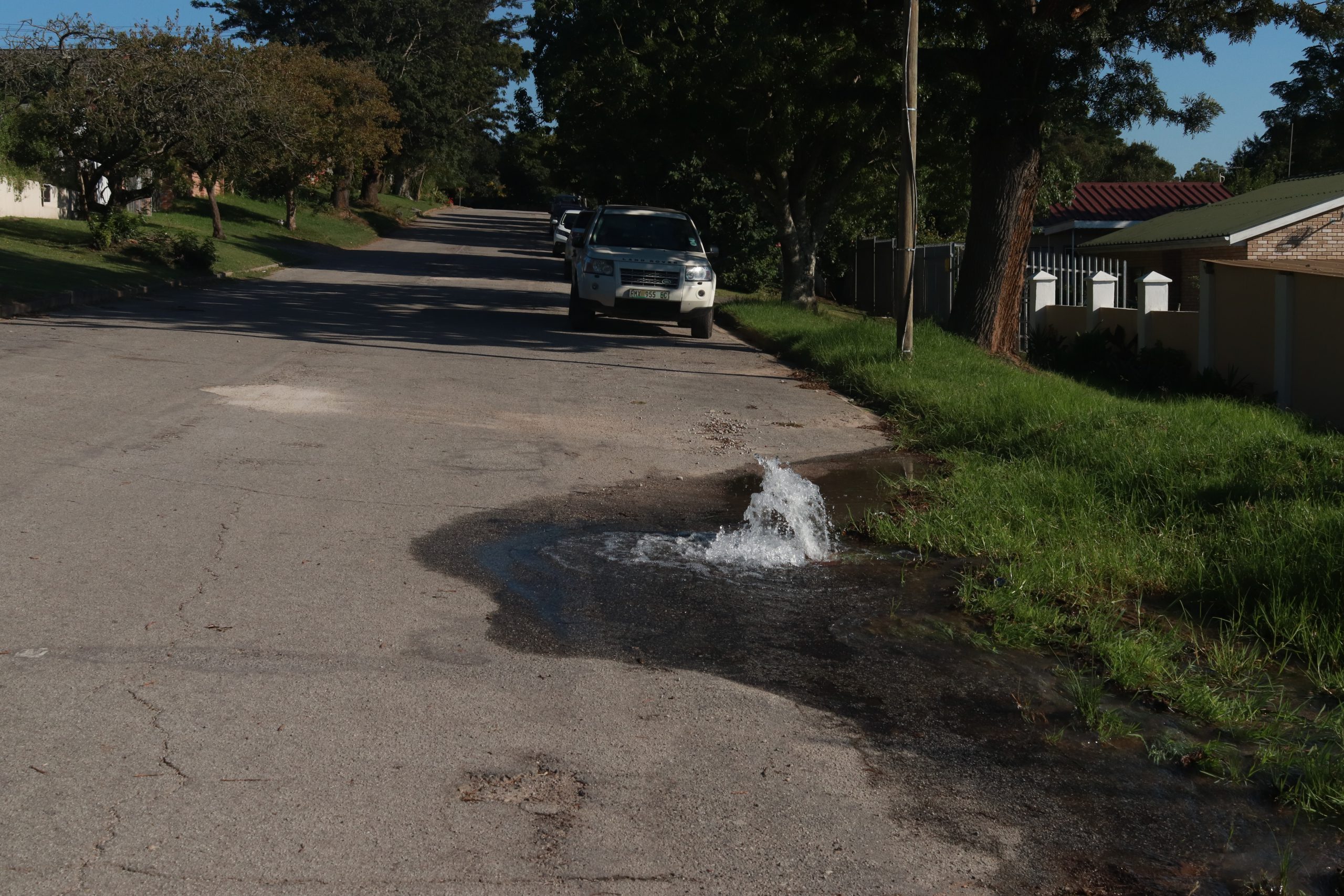 Water coming out of a broken pipe at Hellier Street on 3 May 2024. Photo: Khanyisa Khenese 