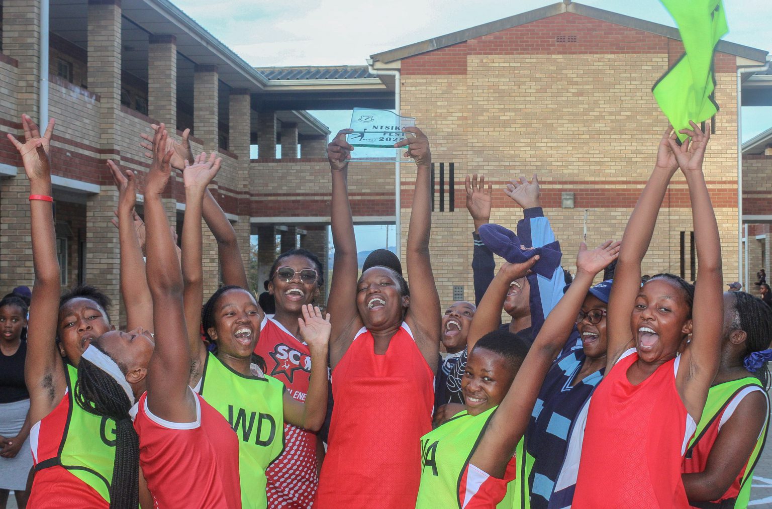 The Khutliso Daniels Secondary School's netball team celebrates after victory at the Ntsika Sports Festival in Joza, Makhanda this past weekend. Photo: Chris Totobela