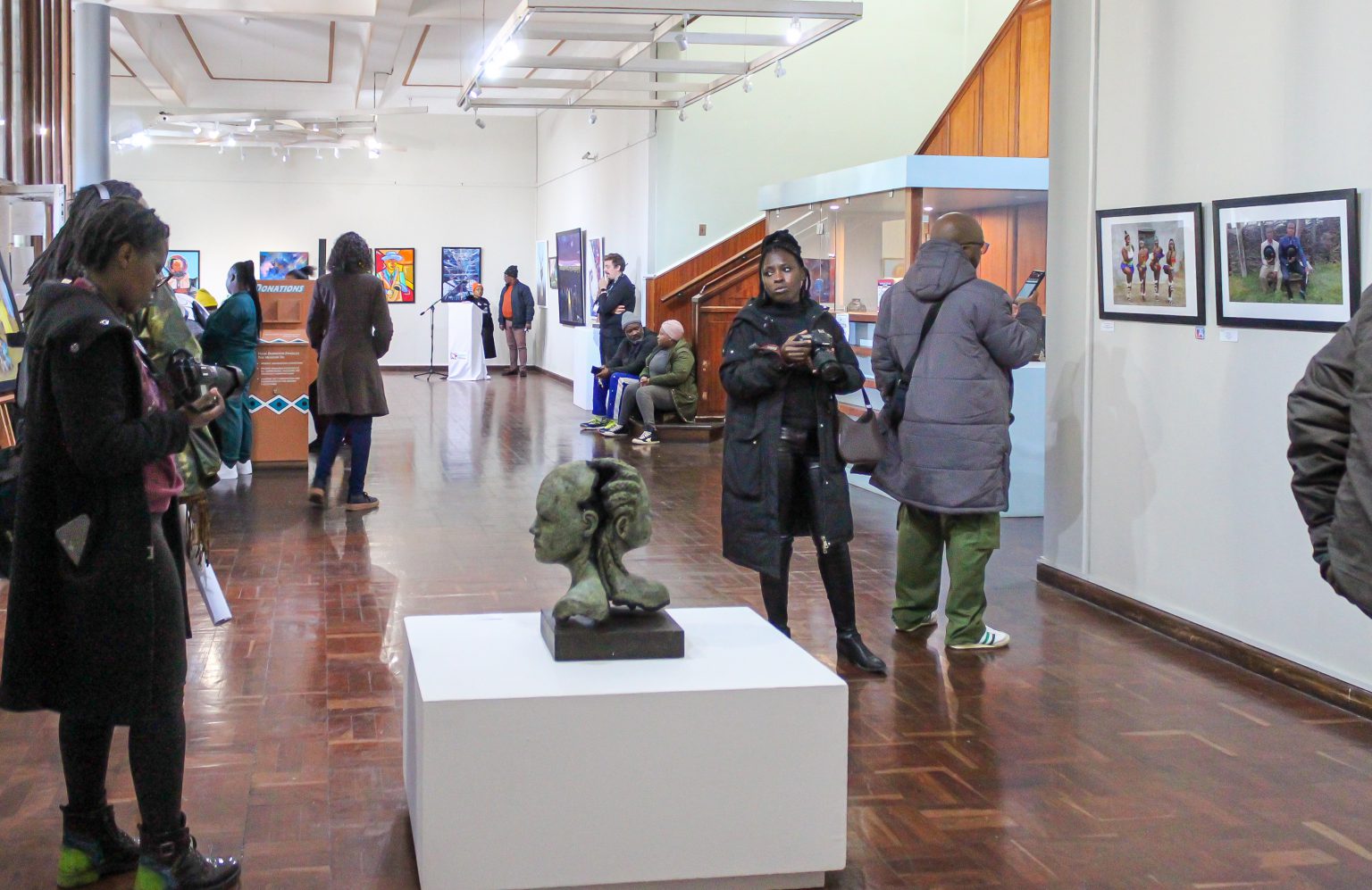 Come closer, look deeper